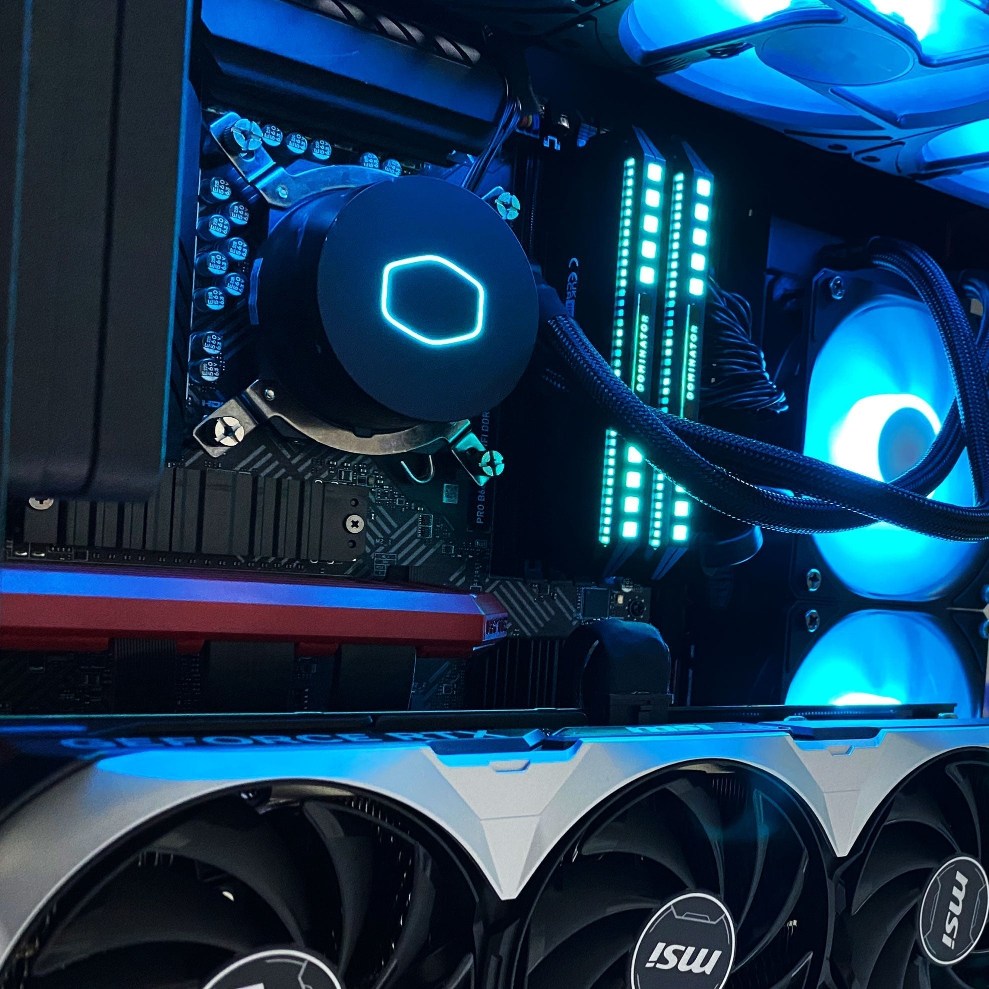 Ultra Y40 V3 Desktop Gaming PC | Intel Core i7 13700KF | 32GB RAM | 1TB SSD | RTX 4070 Ti | Windows 11 Home
