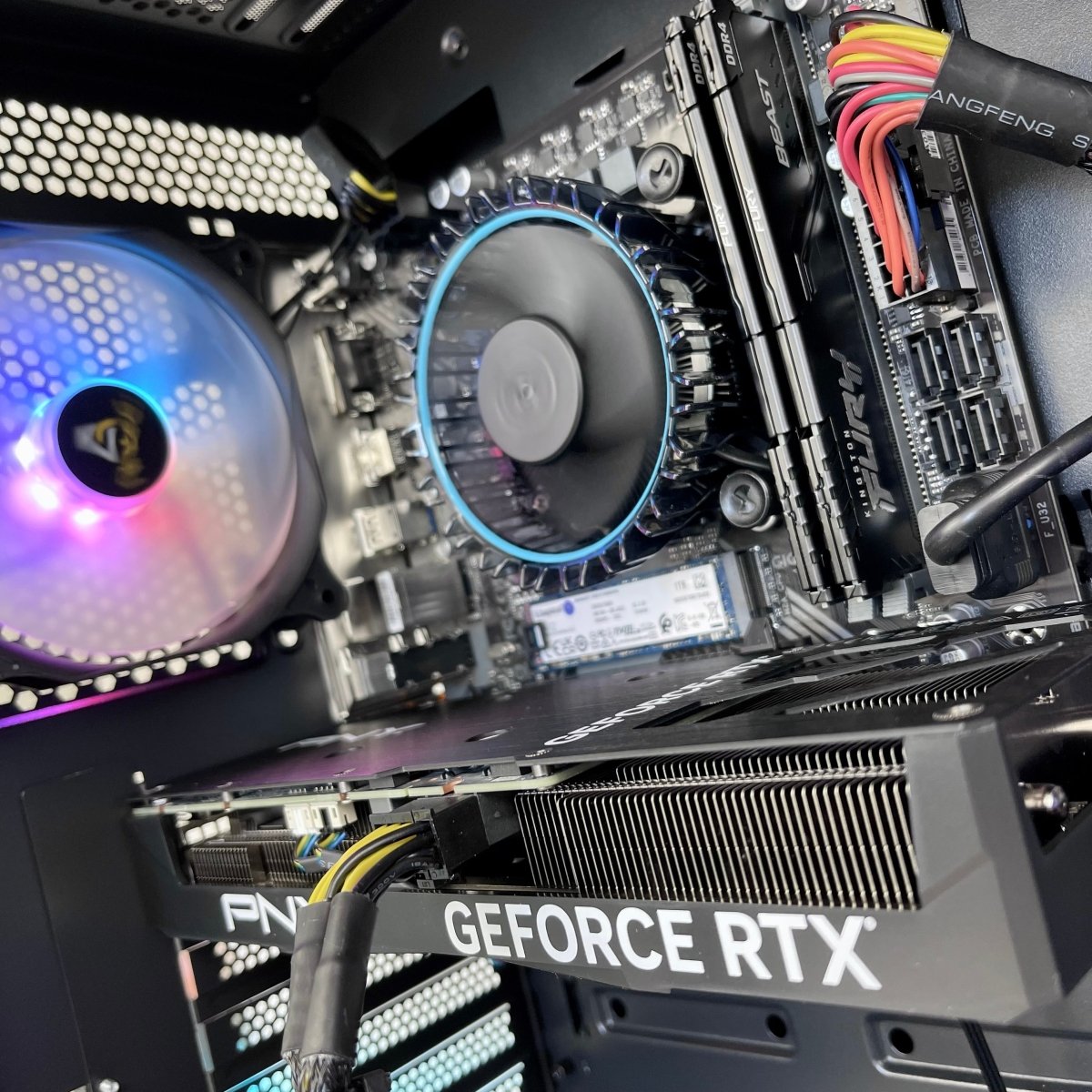 [BIG SALE] IGaming Ryzen 5 7600 | RTX 4060/4070S | SageBlaze Red