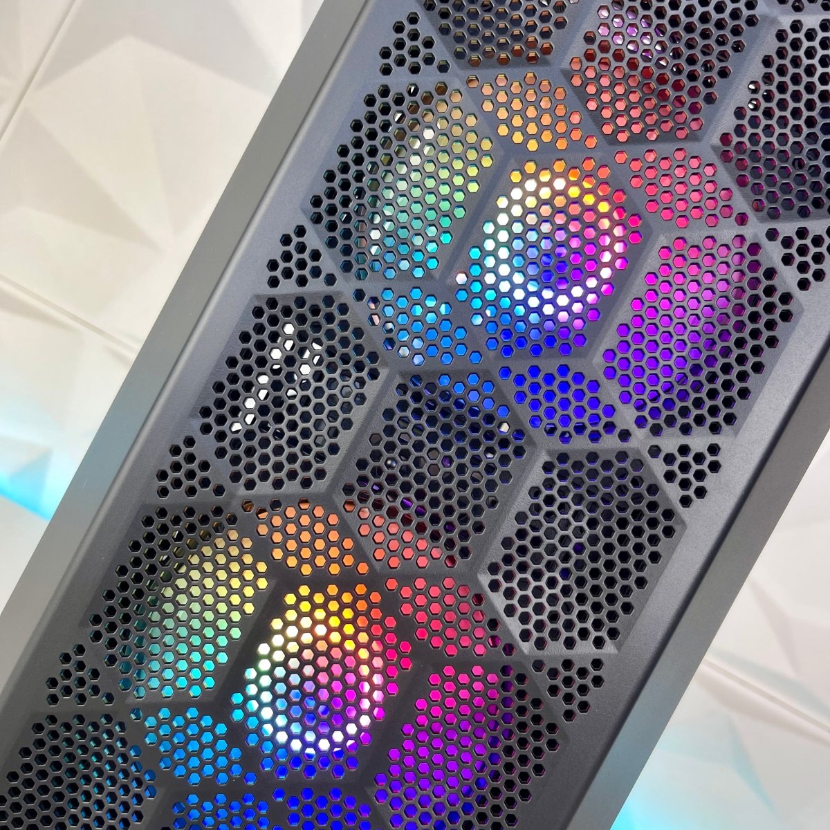 [BIG SALE!] IGaming Intel Core i5/i7 | RTX 4060/4070S | NX200M Gamer