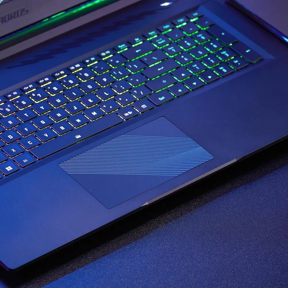 Gigabyte Aorus 17 BSF - 73PH654SH Gaming Laptop (Black) | 17.3" QHD (2560x1440) 240Hz | i7 13700H | 16GB RAM | RTX 4070 | 1TB SSD | Windows 11 Home | Gigabyte Aorus G2 Backpack - Nectostry