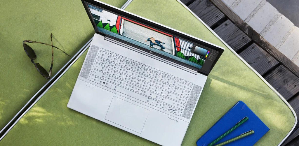 HP Envy 15 - EP1096TX Laptop (Natural Silver) | 15.6 - " FHD | i7 - 11800H | 16 GB DDR4 | 1 TB SSD | RTX™ 3060 | Windows 11 Home | MS Office Home & Student 2021 | HP Prelude 15.6” Topload Bag - Nectostry