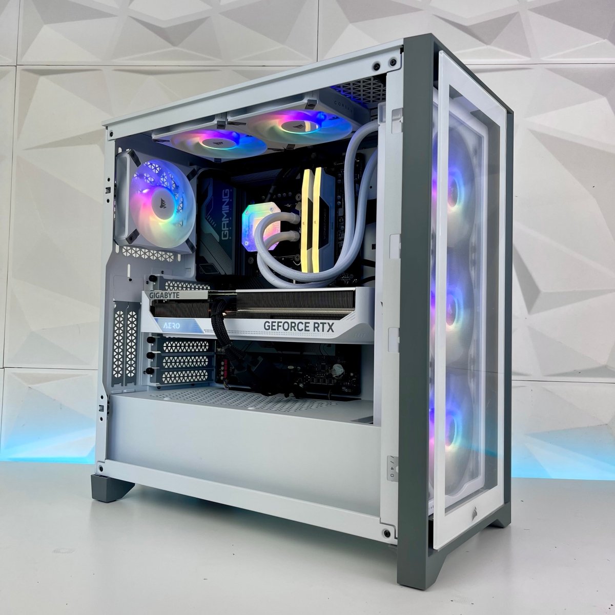 IGaming Core i7 14700KF | RTX 4070/4070 Ti | 32GB DDR5 Corsair Capellix Pro - Nectostry