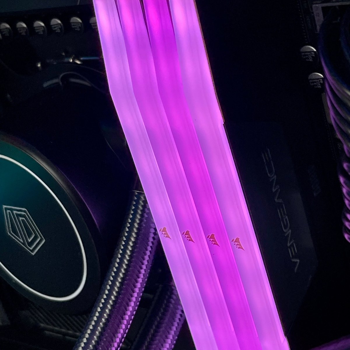 IGaming Core i7/i9 14900KF | RTX 4080 - 4090 | DDR5 Ram | Hyte 60 Pro Black - Nectostry