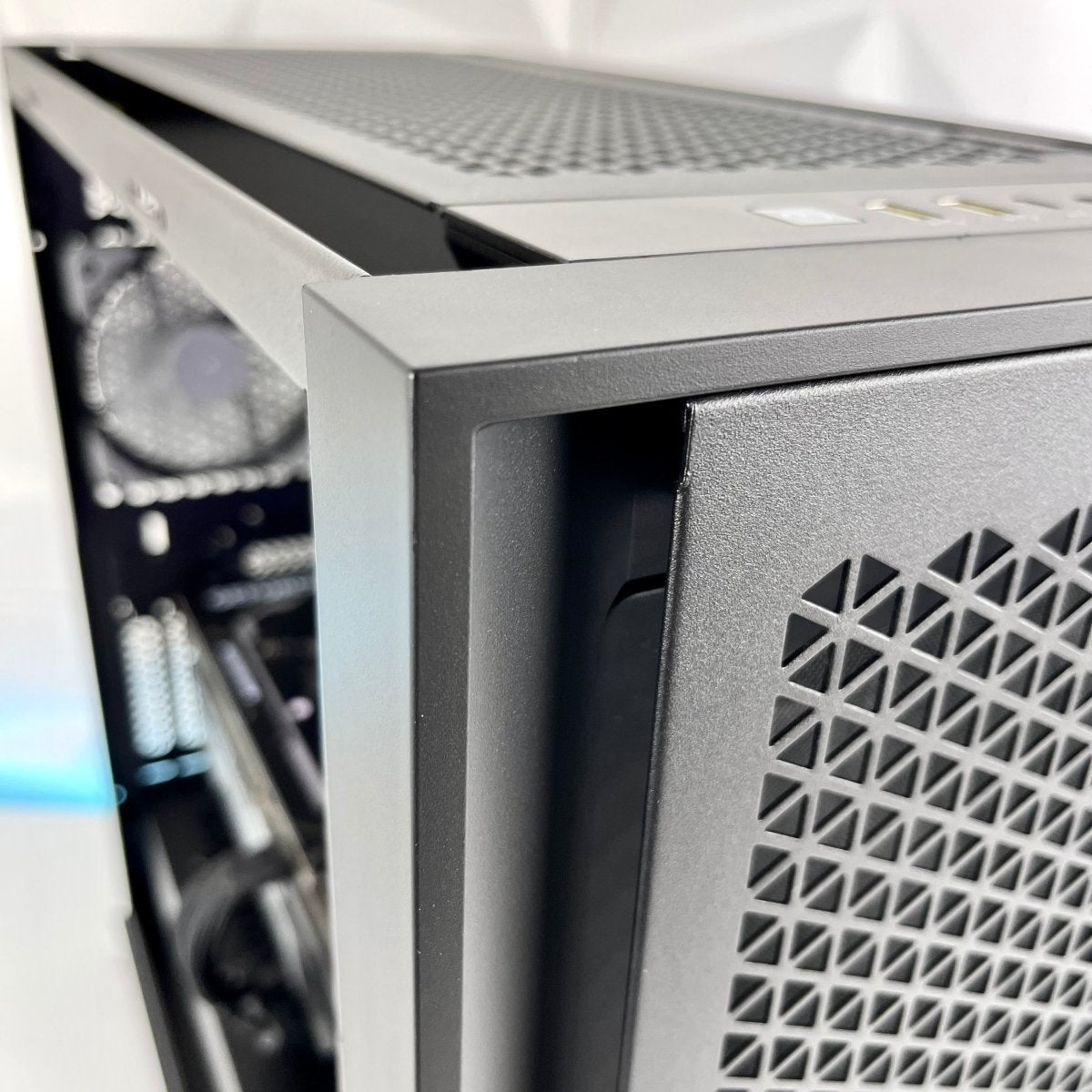 IGaming Intel Core i7 14700KF | RTX 4070Ti super/4080 | 32GB 6000MHz Spectre Pro - Nectostry