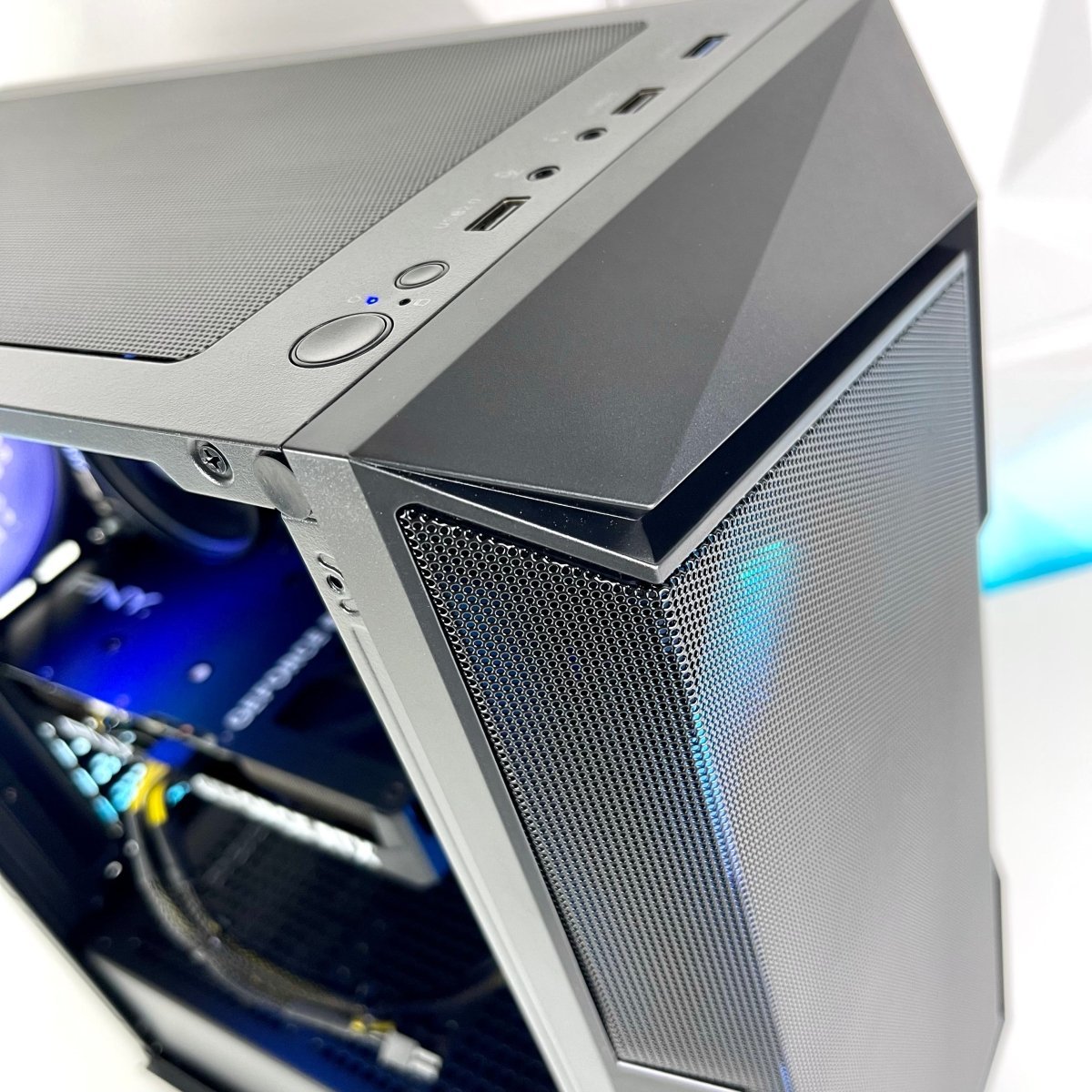 IGaming Ryzen 5 5500 | RTX 4060/4060 Ti | Master Elite - Nectostry