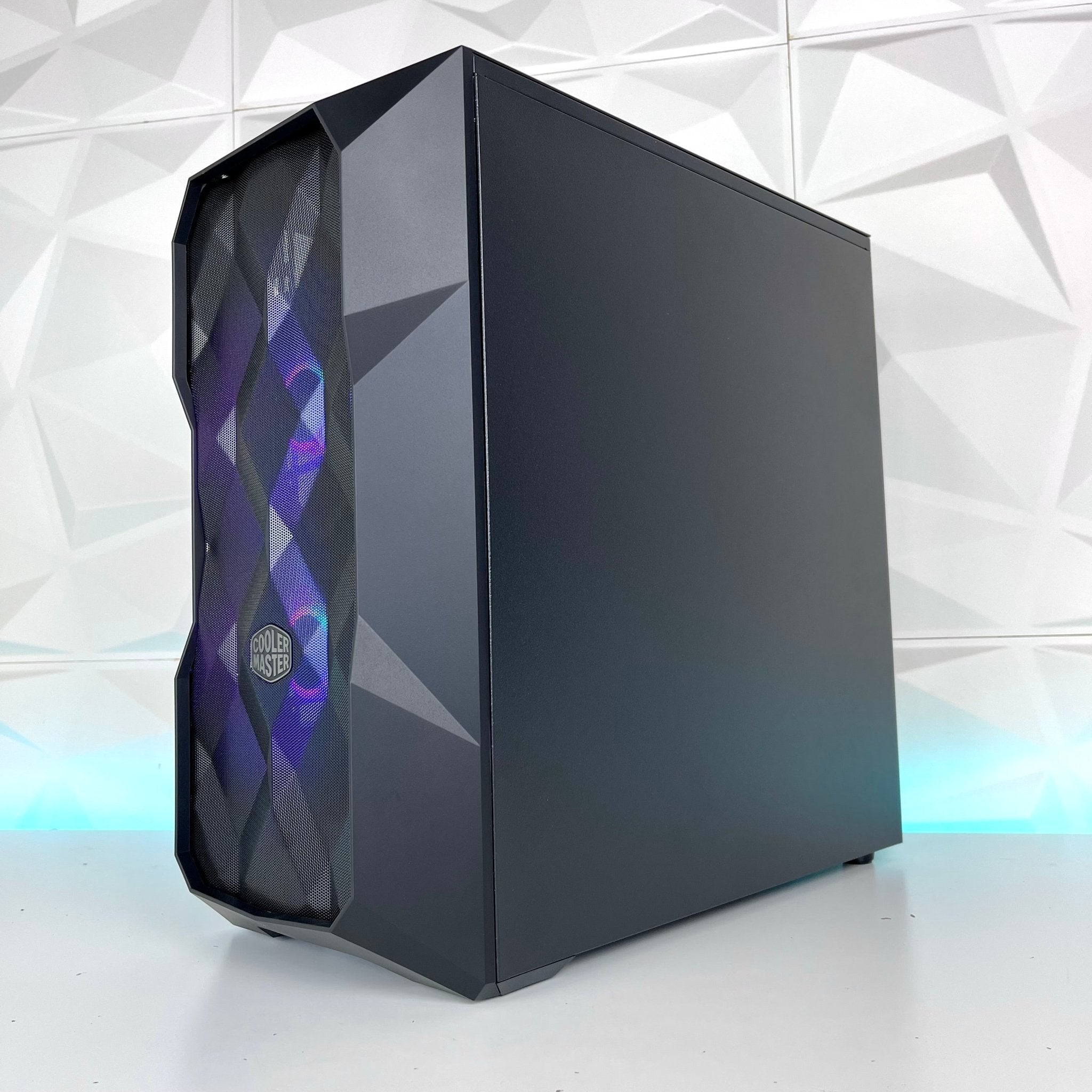 IGaming Ryzen 5 5600 | RTX 4060/4060 Ti | TD300 Crystal Dark - Nectostry