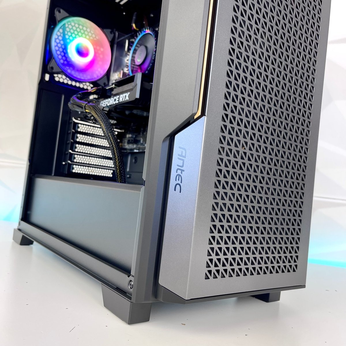IGaming Ryzen 5 7600 | RTX 4060 - 4070 Ti super | 32GB DDR5 | P20 Blaze - Nectostry