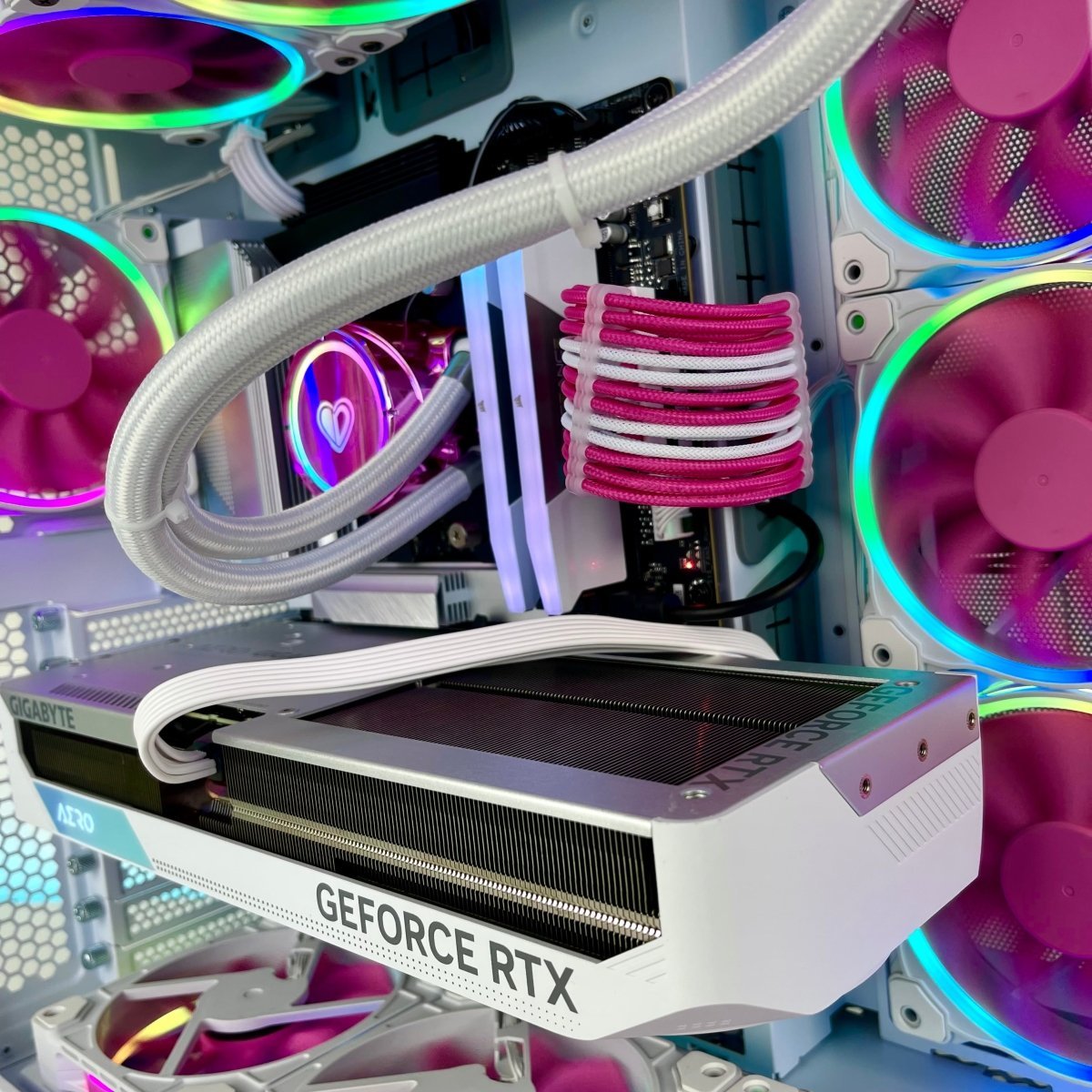 IGaming Ryzen 5 7600X | RTX 4060 - 4070 Ti | 32GB DDR5 Flamingo Frenzy - Nectostry