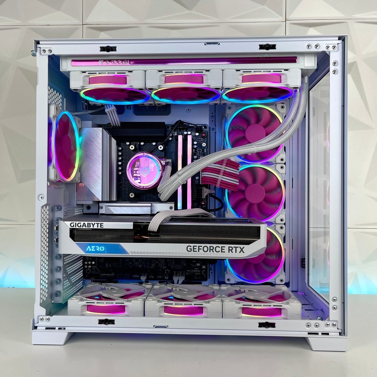 IGaming Ryzen 5 7600X | RTX 4060 - 4070 Ti | 32GB DDR5 Flamingo Frenzy - Nectostry