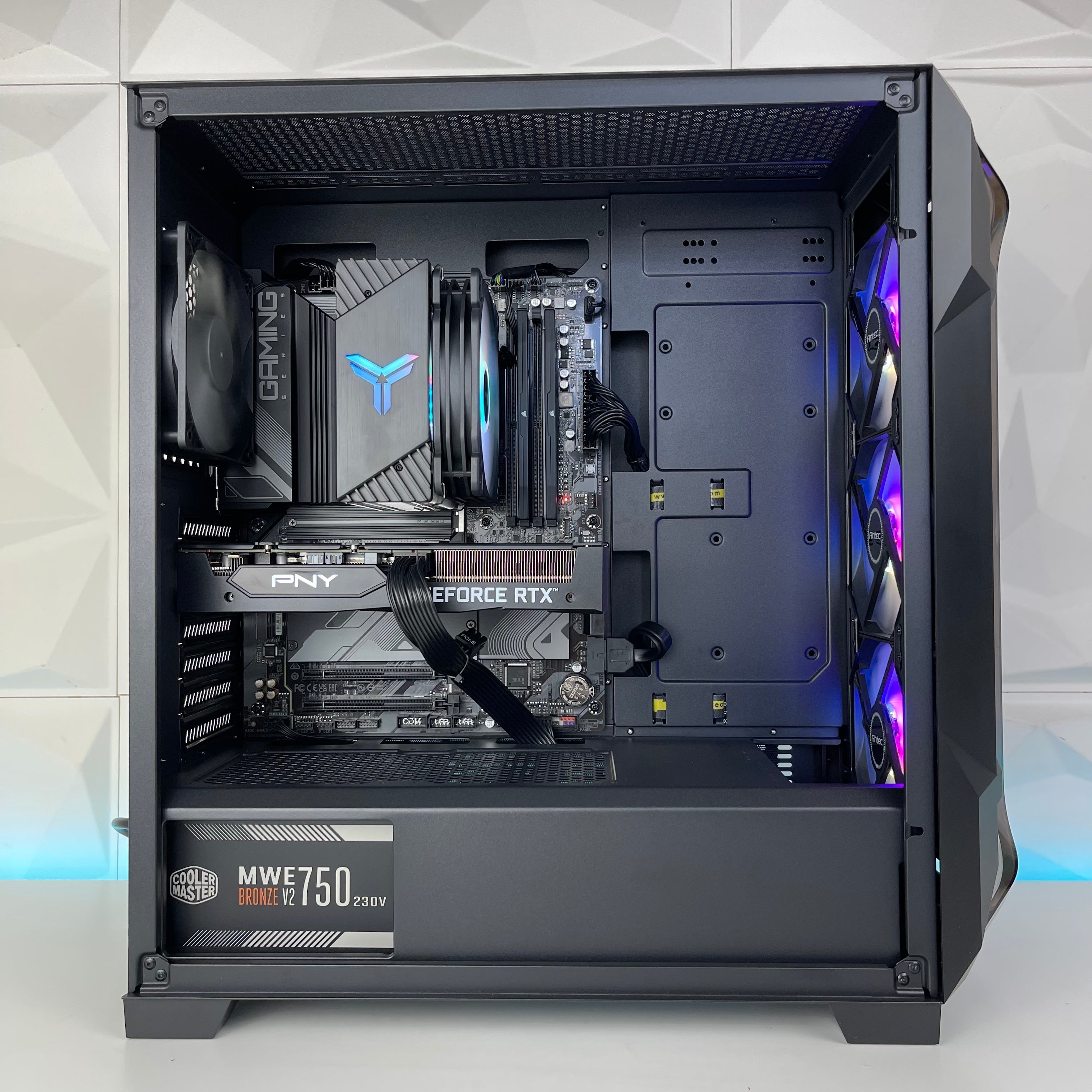 IGaming Ryzen 5 7600X | RTX 4060 - 4070 Ti super | Flux DF600 - Nectostry