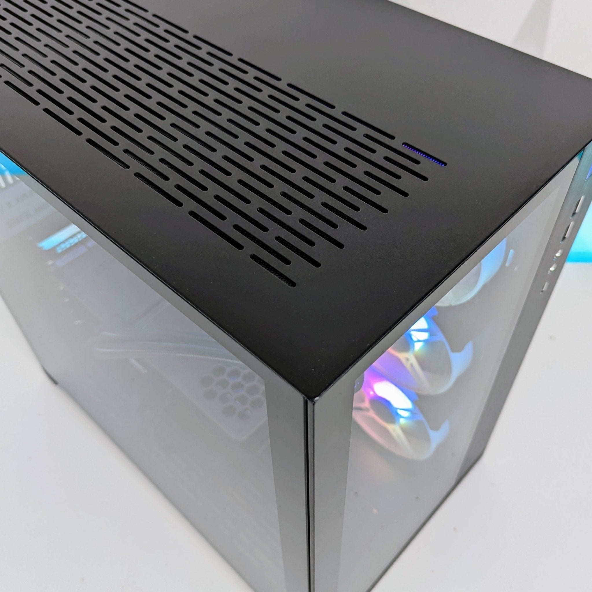 IGaming Ryzen 7 5700x | RTX 4060 Ti - 4070 Ti super | Lian - li - Nectostry
