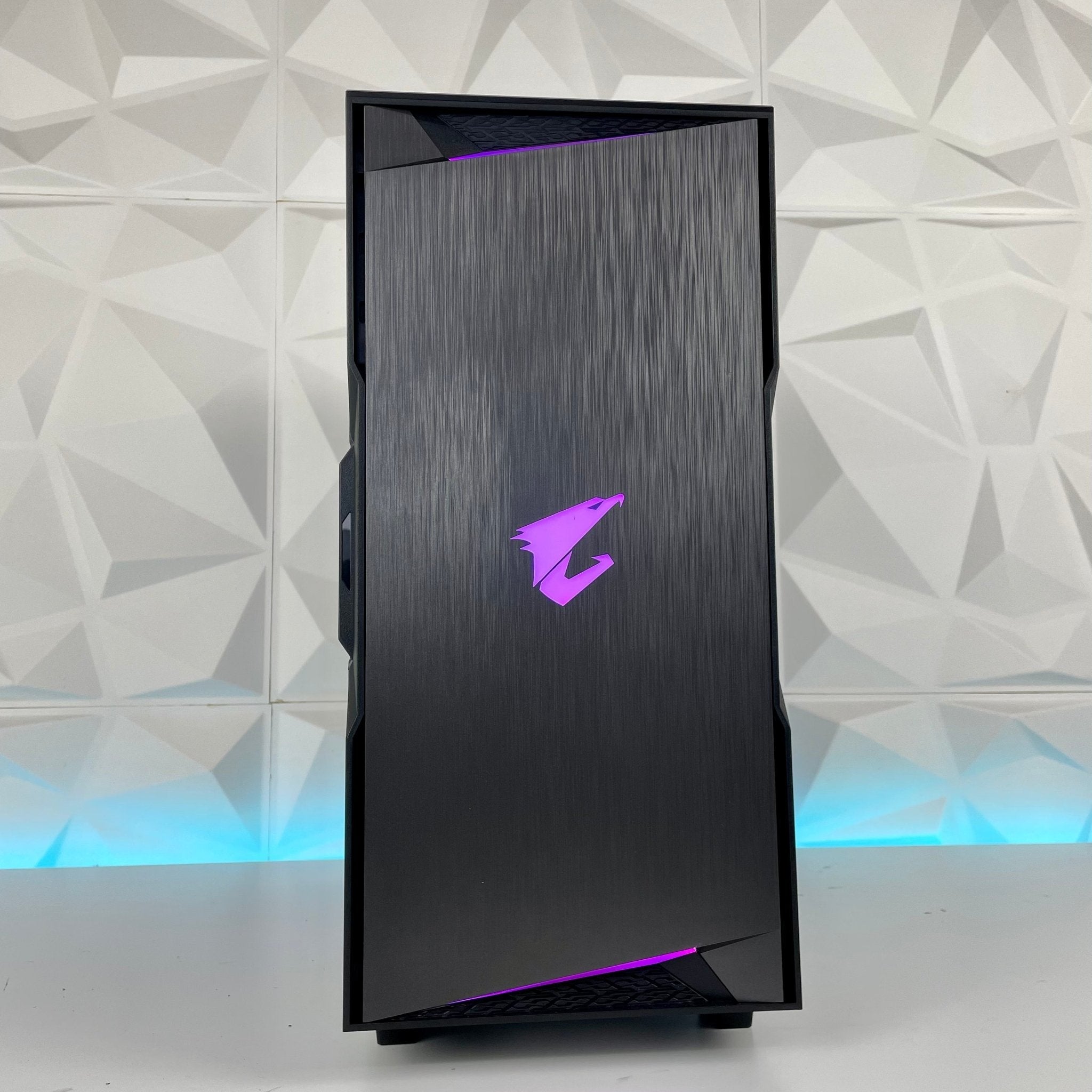 IGaming Ryzen 7 5700x | RTX 4060Ti - 4070Ti super | Aorus C3000 - Nectostry